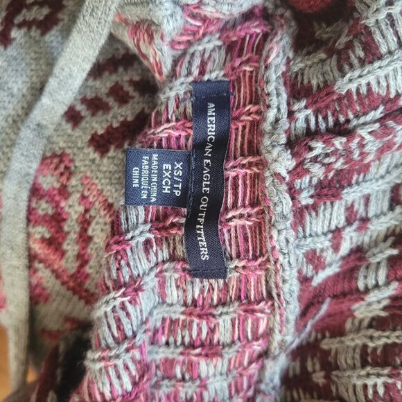 American Eagle Outfitters Aztec Pattern Hoodie Sweater XS Gray & Pink Cotton Ble - Picture 5 of 6